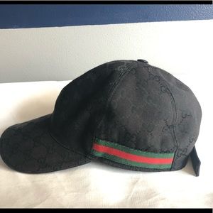 Original GG canvas baseball hat with Web Gucci